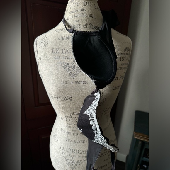 Rampage 36B Black Floral Embroidered Wired Bra - Picture 16 of 16